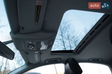 Седан Audi A4 2014 в Новояворовске