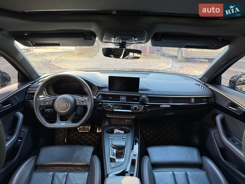 Седан Audi A4 2019 в Киеве