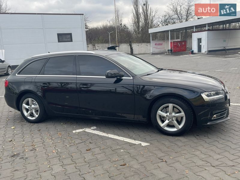 Універсал Audi A4 2012 в Вінниці