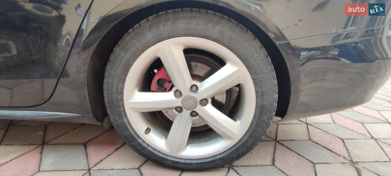 Универсал Audi A4 2009 в Днепре