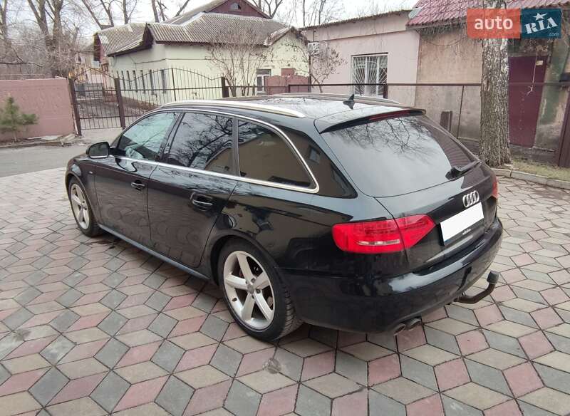 Универсал Audi A4 2009 в Днепре