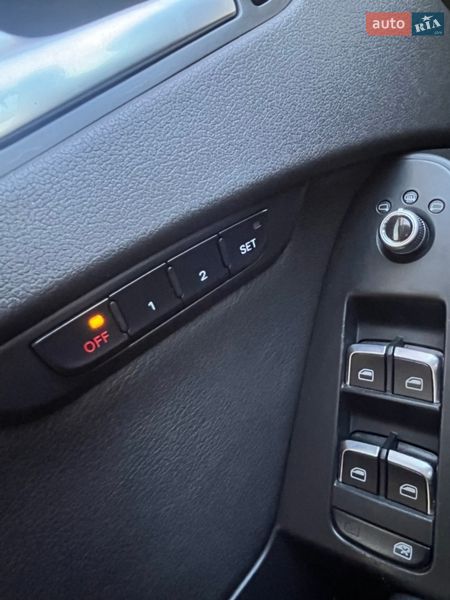 Седан Audi A4 2013 в Вознесенске