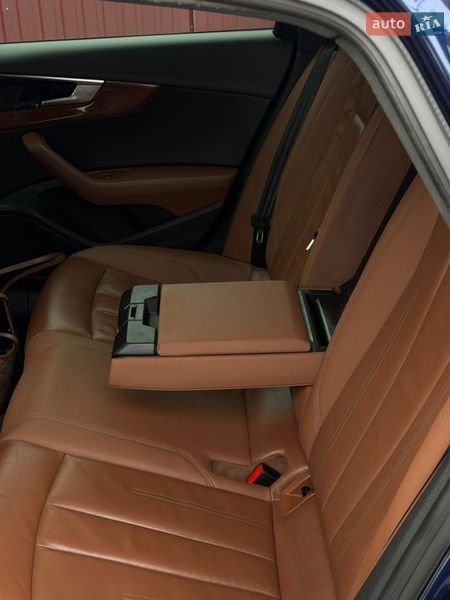 Седан Audi A4 2020 в Сумах