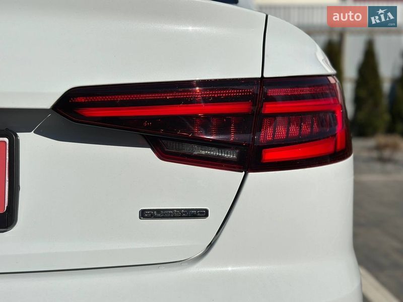 Седан Audi A4 2018 в Луцке