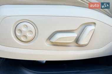 Седан Audi A4 2016 в Николаеве