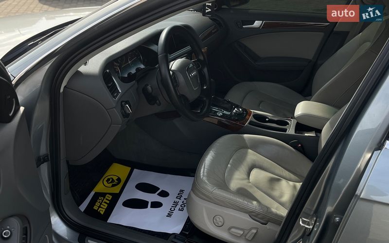 Седан Audi A4 2010 в Мукачевому