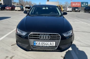 Седан Audi A4 2014 в Киеве