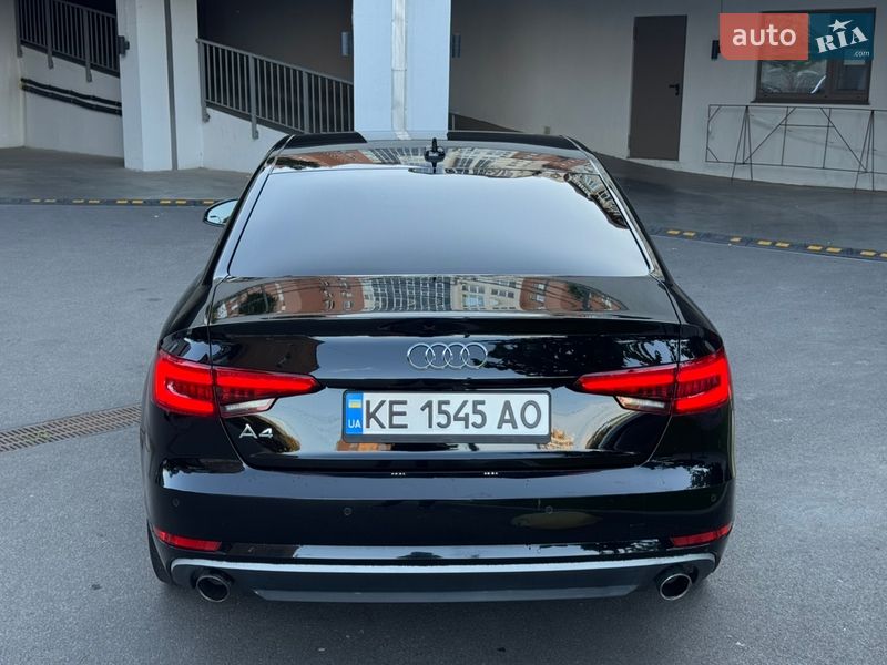 Седан Audi A4 2016 в Днепре