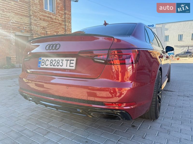 Седан Audi A4 2019 в Чернівцях