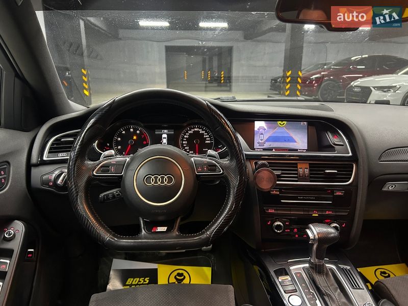 Седан Audi A4 2015 в Черновцах