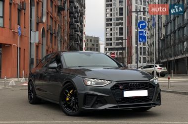 Седан Audi A4 2020 в Києві