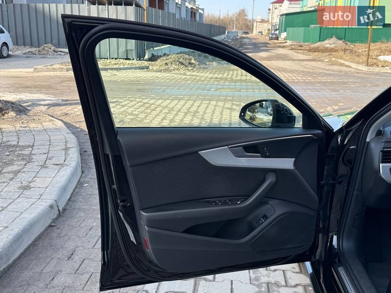 Універсал Audi A4 2018 в Тернополі