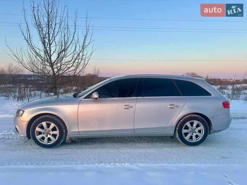 Універсал Audi A4 2011 в Бучі