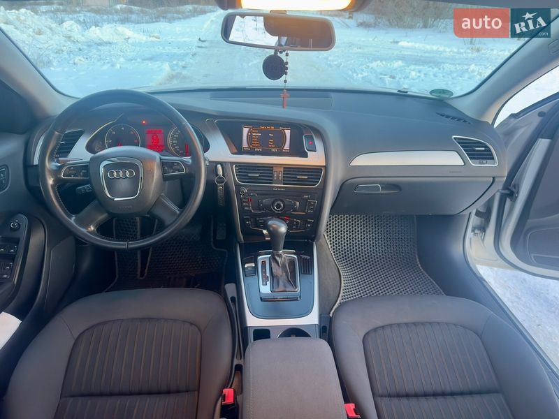 Універсал Audi A4 2011 в Бучі