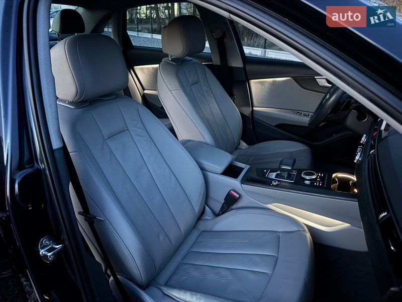 Седан Audi A4 2018 в Дрогобичі