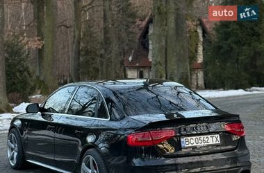 Седан Audi A4 2013 в Львове