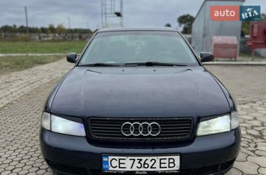 Седан Audi A4 1997 в Чернівцях