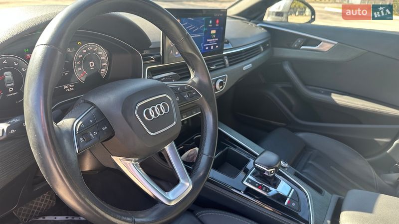 Седан Audi A4 2022 в Днепре