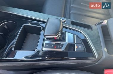 Седан Audi A4 2022 в Днепре