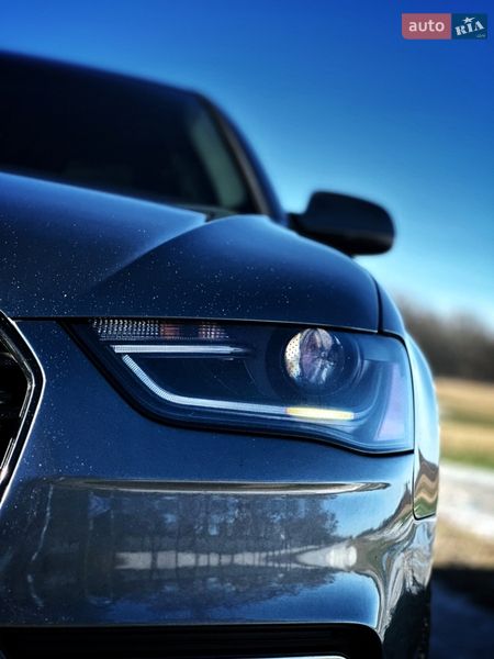 Седан Audi A4 2012 в Лубнах
