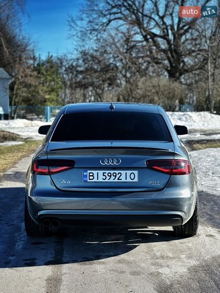 Седан Audi A4 2012 в Лубнах