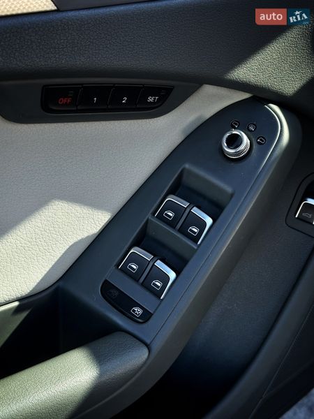 Седан Audi A4 2012 в Лубнах