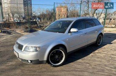 Универсал Audi A4 2002 в Киеве