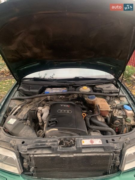 Седан Audi A4 1999 в Шишаки