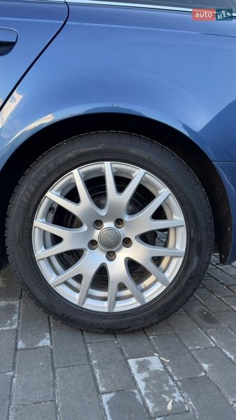 Универсал Audi A4 2007 в Хороле