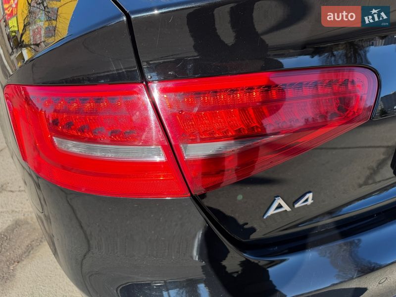 Седан Audi A4 2015 в Черкасах