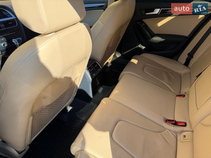 Седан Audi A4 2015 в Черкасах