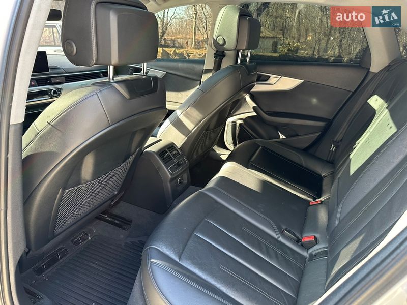 Седан Audi A4 2017 в Трускавце