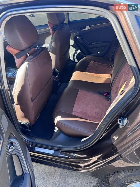 Седан Audi A4 2014 в Киеве