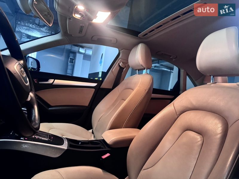 Седан Audi A4 2013 в Виннице