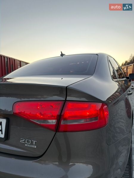 Седан Audi A4 2014 в Львові