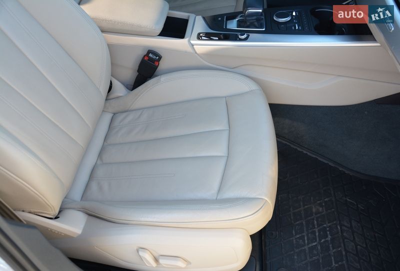 Седан Audi A4 2018 в Киеве