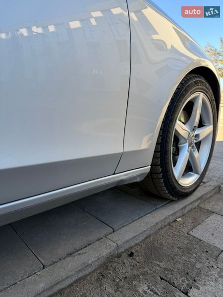 Седан Audi A4 2009 в Киеве