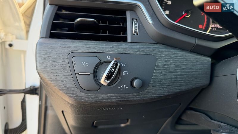 Седан Audi A4 2018 в Києві