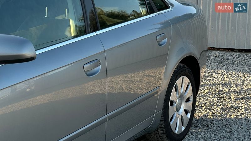 Седан Audi A4 2005 в Самборе
