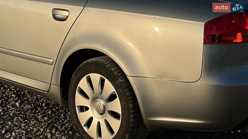 Седан Audi A4 2005 в Самборе