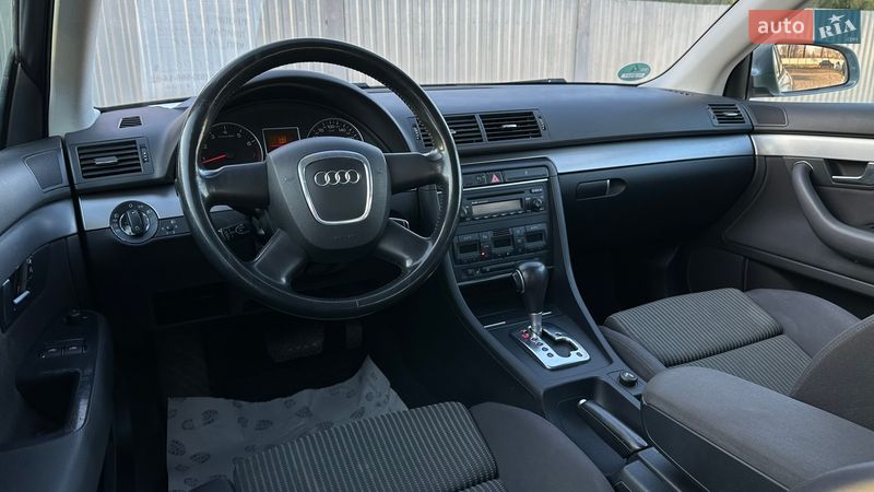 Седан Audi A4 2005 в Самборе
