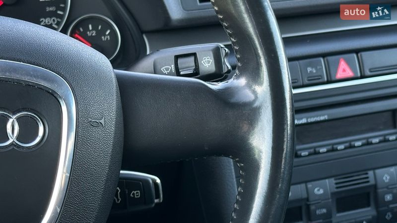 Седан Audi A4 2005 в Самборе