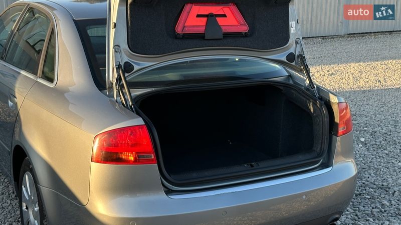 Седан Audi A4 2005 в Самборе