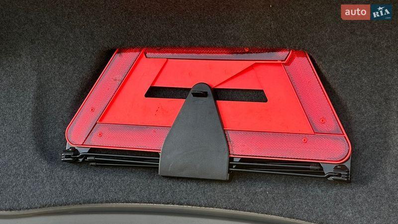 Седан Audi A4 2005 в Самборе