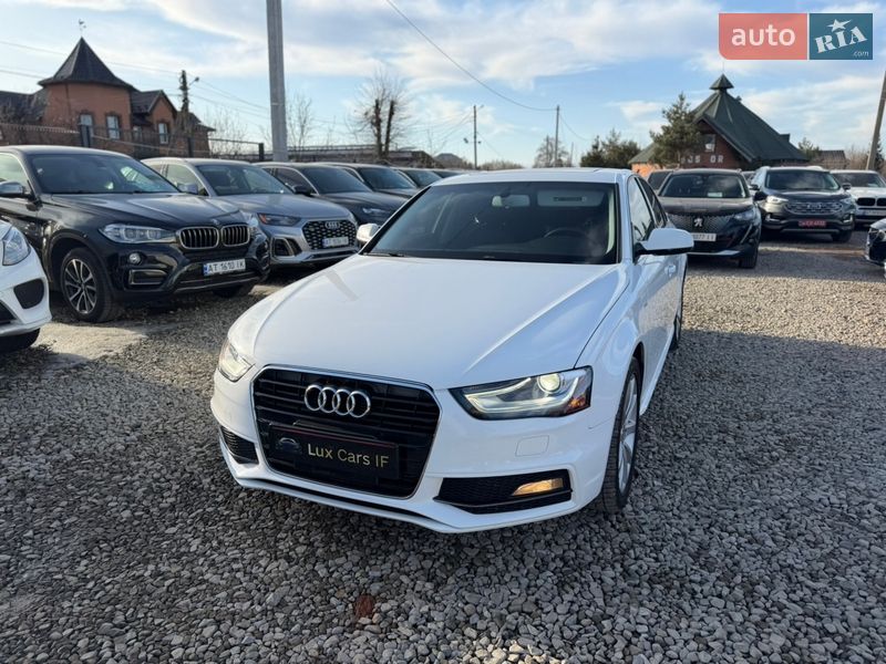 Седан Audi A4 2014 в Ивано-Франковске