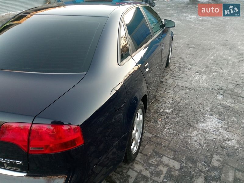 Седан Audi A4 2005 в Чернівцях