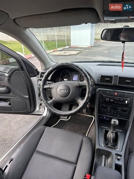 Седан Audi A4 2002 в Вінниці
