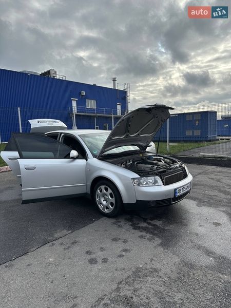 Седан Audi A4 2002 в Вінниці