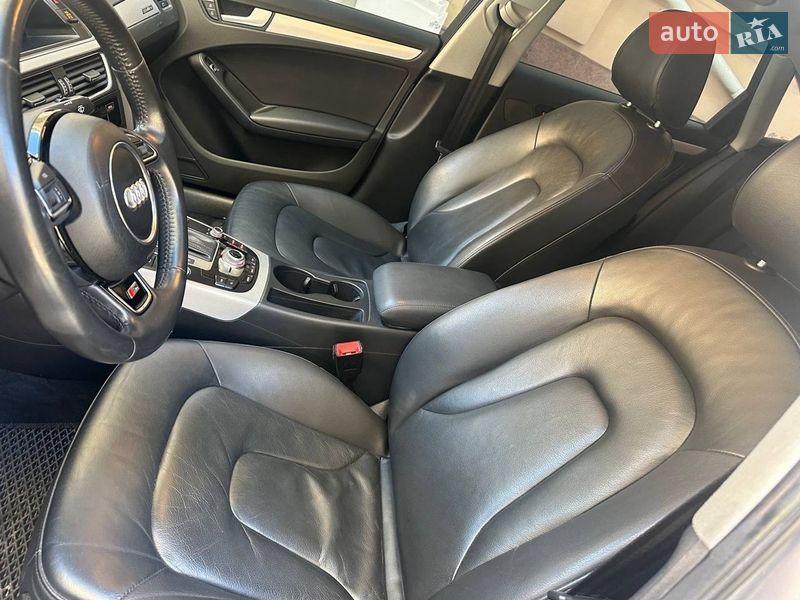Седан Audi A4 2015 в Киеве