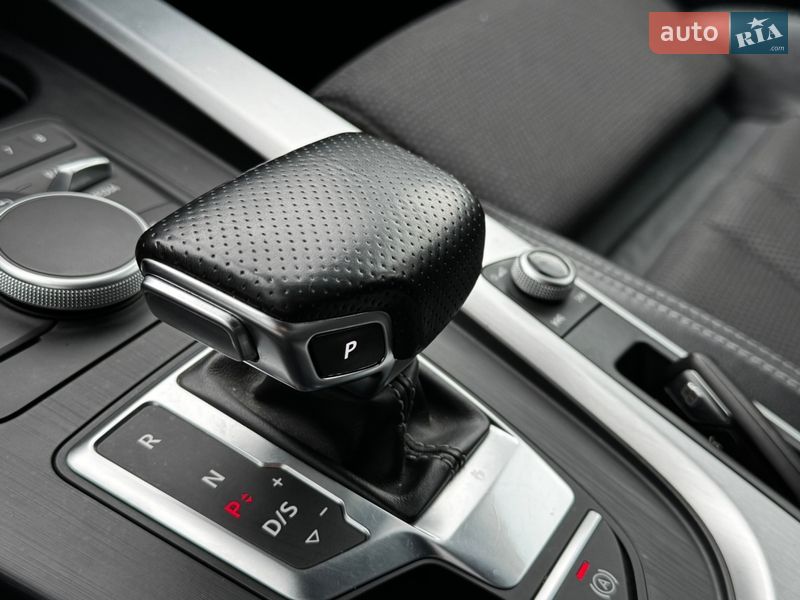 Универсал Audi A4 2016 в Запорожье